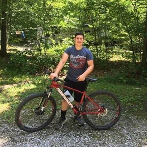 Meet your Posher, Alex